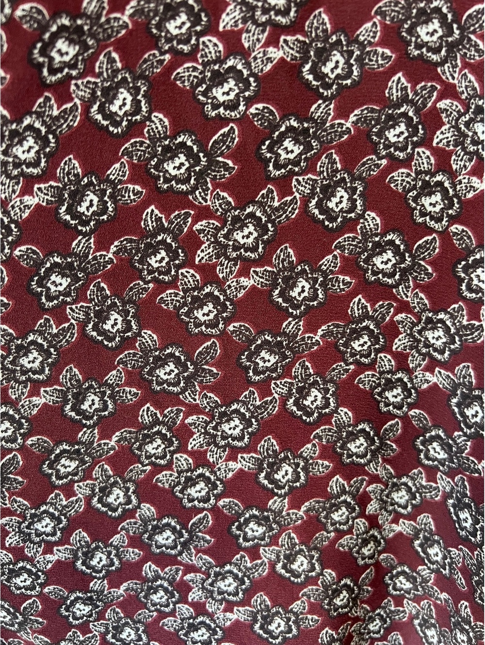 Pileone Made in USA Burgundy Floral V-Neck Short Sleeve Blouse Size L - Picture 2 of 5